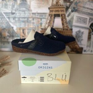 Earth Origins Aurora Jenna Navy Felt Mule Clog Slide Slip-On Shoes Women's 7 NIB